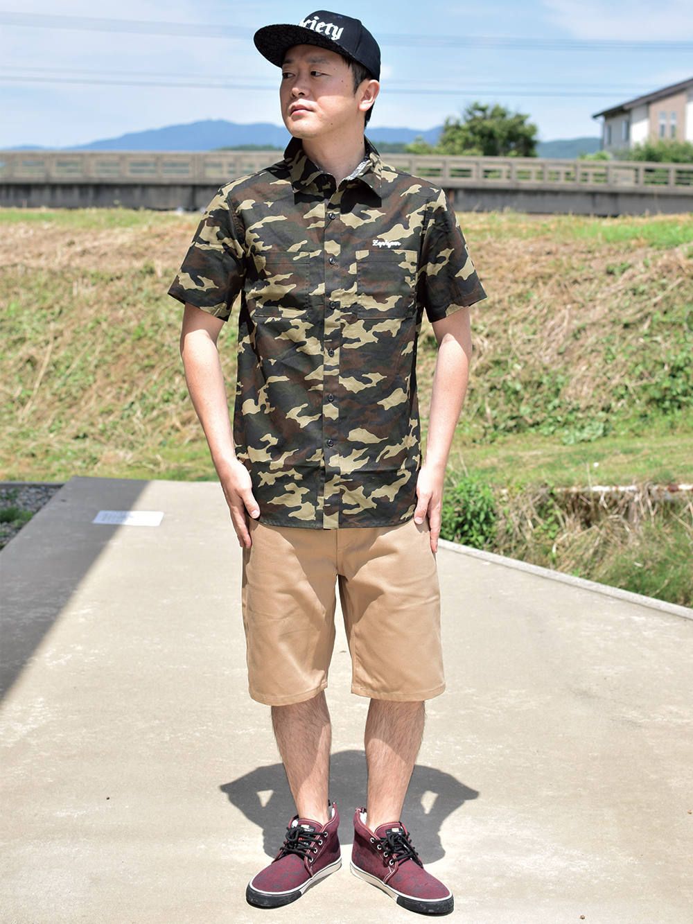 BANDANA SHIRT S/S -Inhale the black-