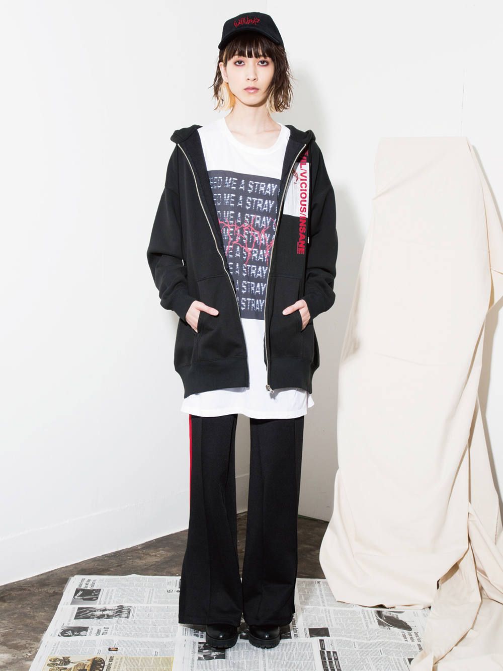 MYTH- FRONT ZIP HOODIE