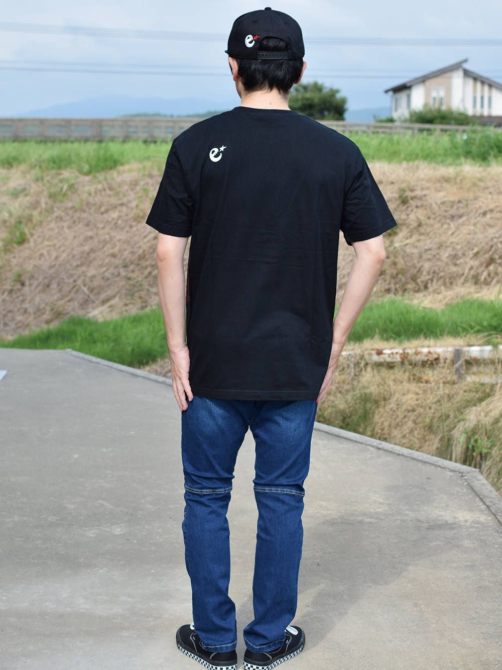 The LION in the Dusk s/s tee