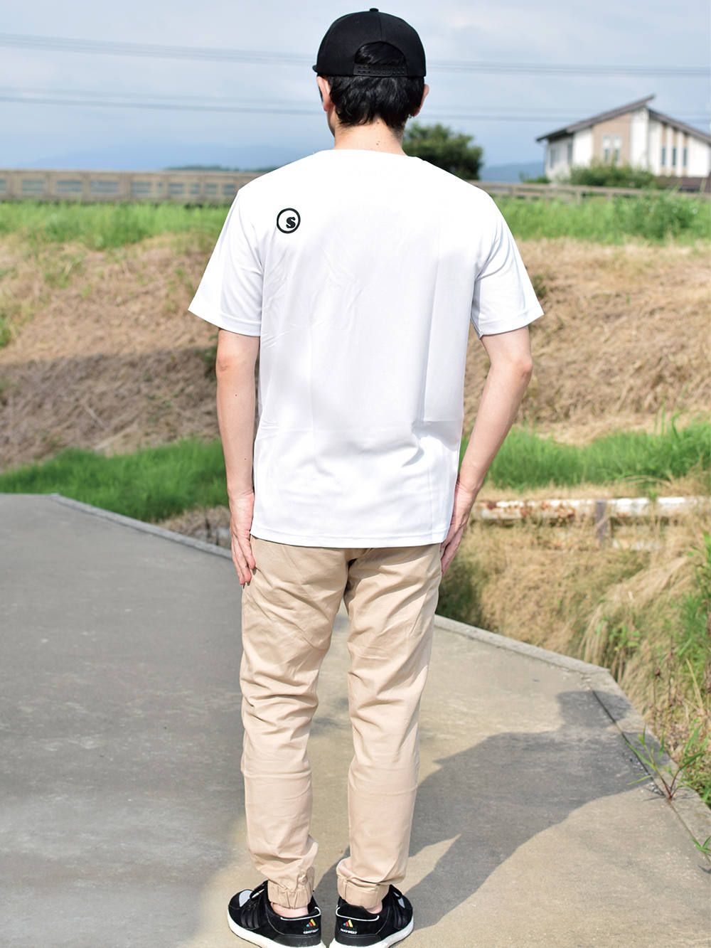 mesh pocket t shirts
