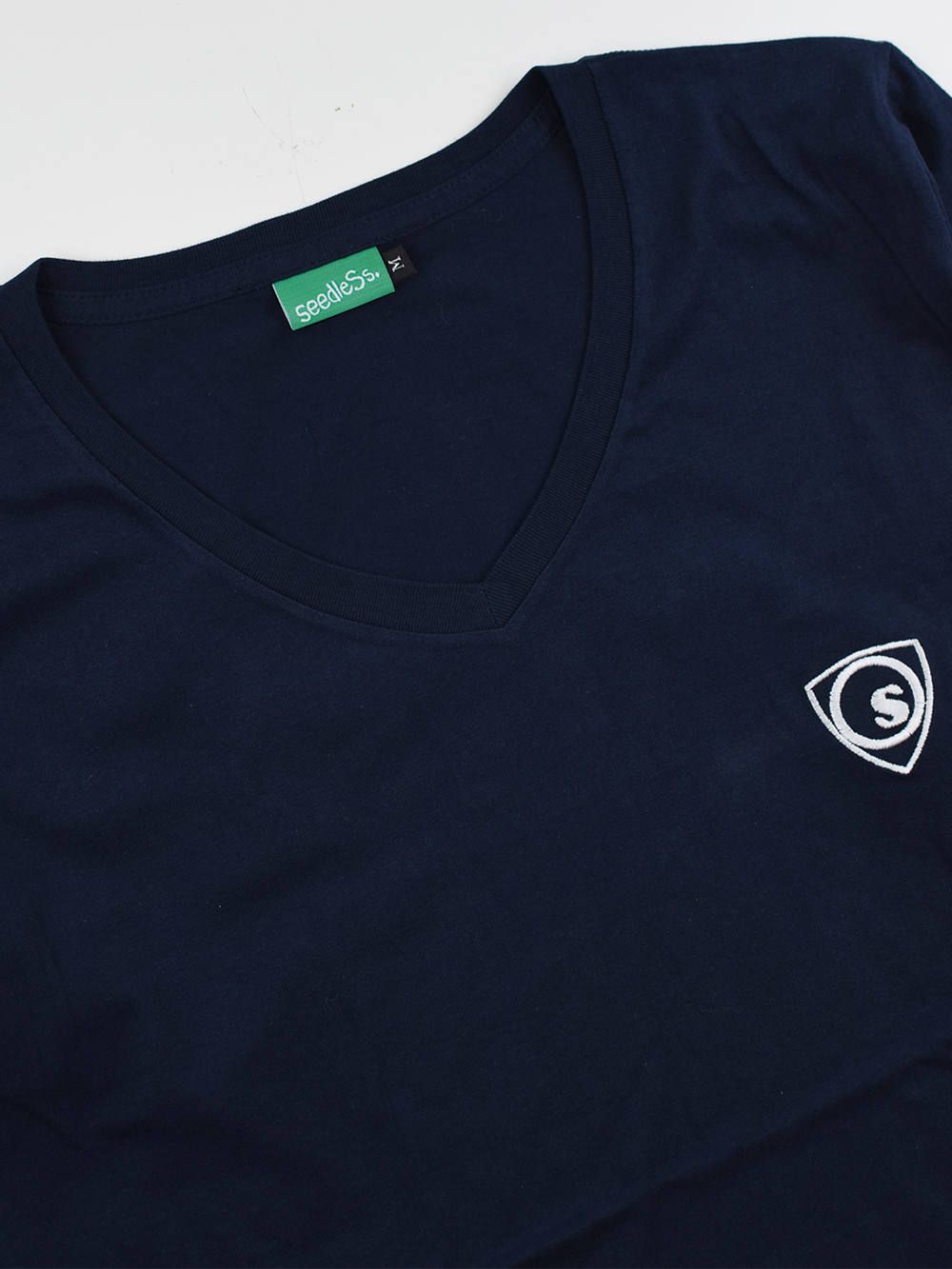 sd V-neck LS tee