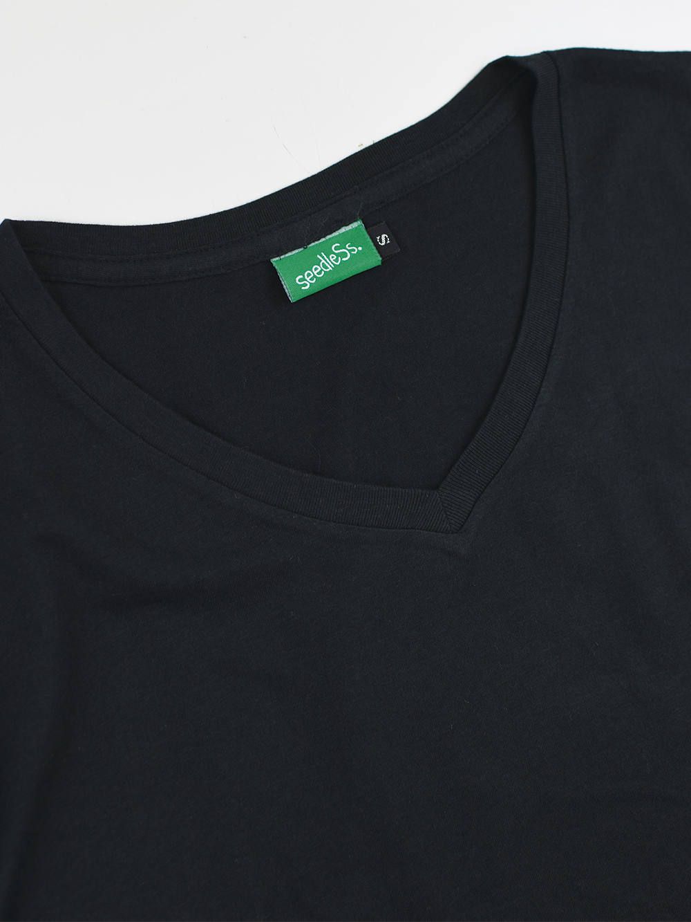 sd V-neck LS tee