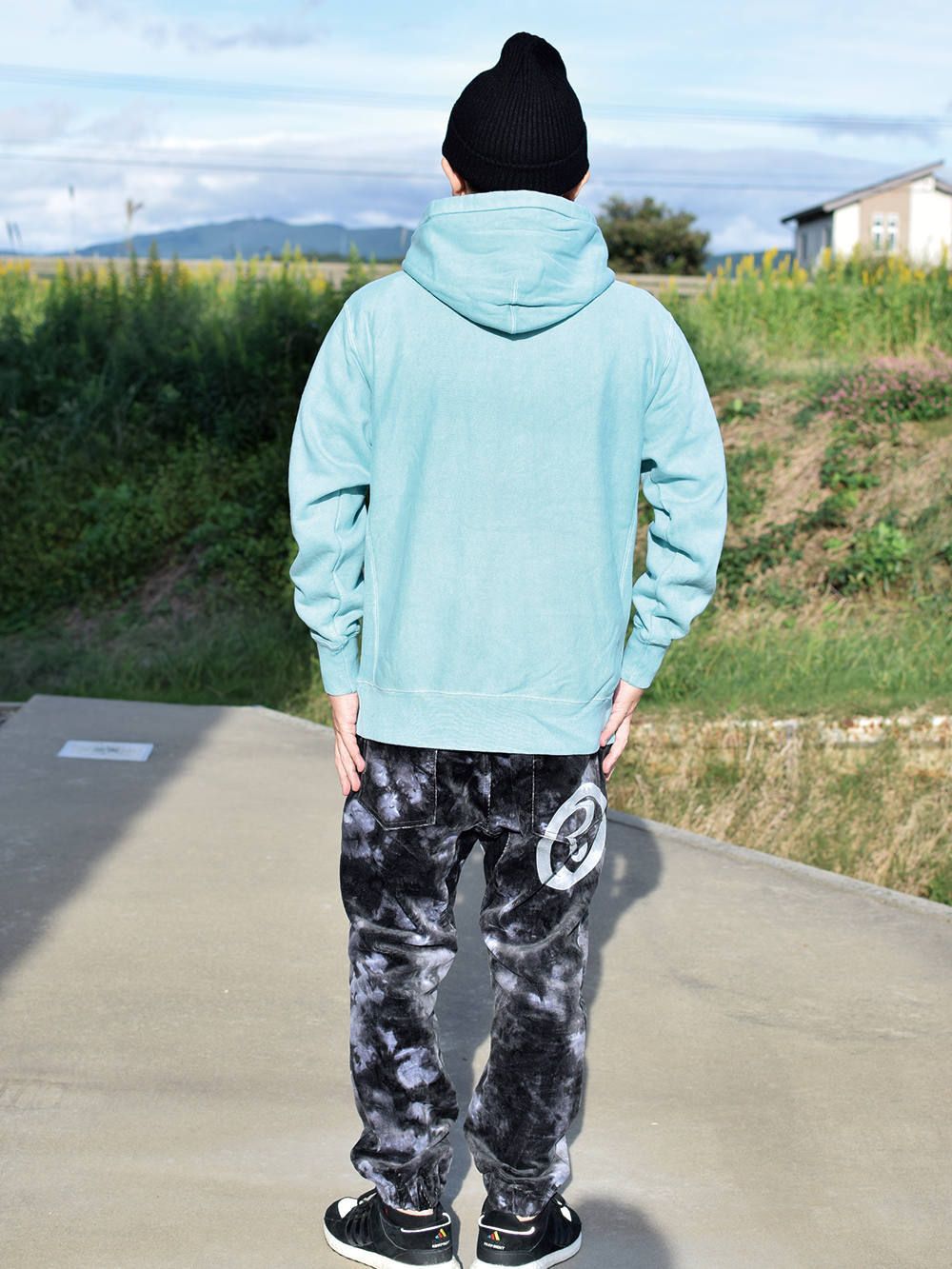RLIG CDLE PIGMENT-HOODIE