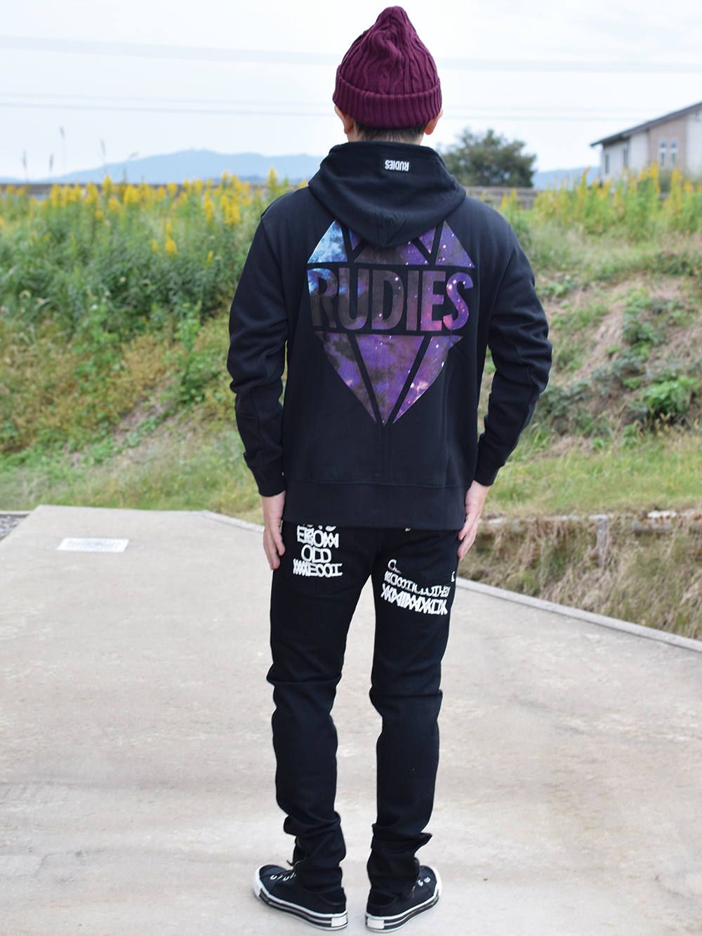 BRILLIANT GALAXY ZIPHOOD-SWEAT