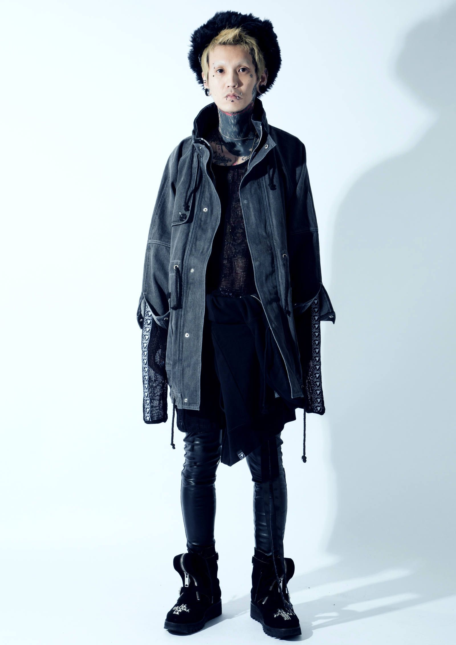 SHELTER -Stand Collar Coat-