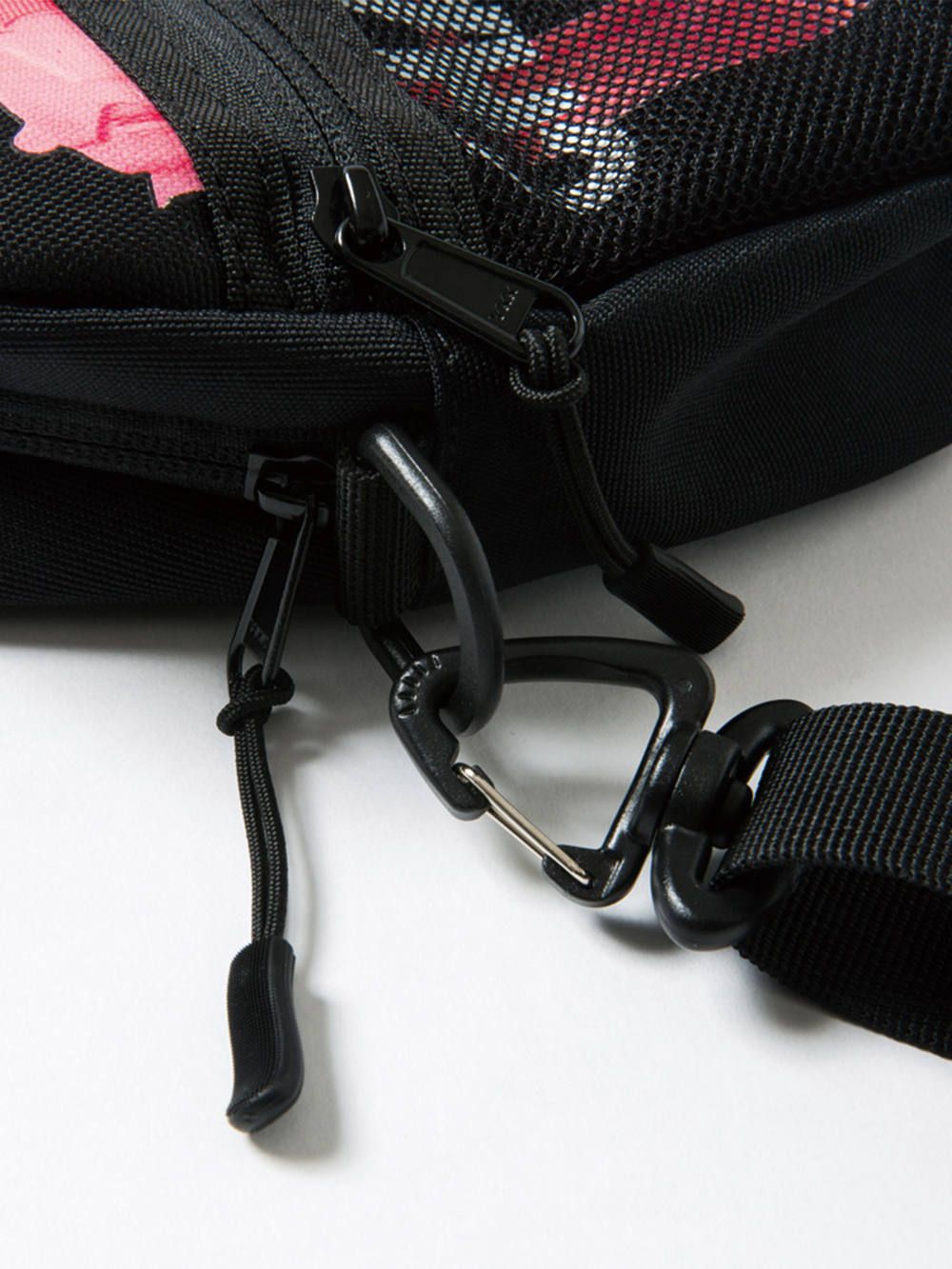 -CHAOS- SHOULDER BAG