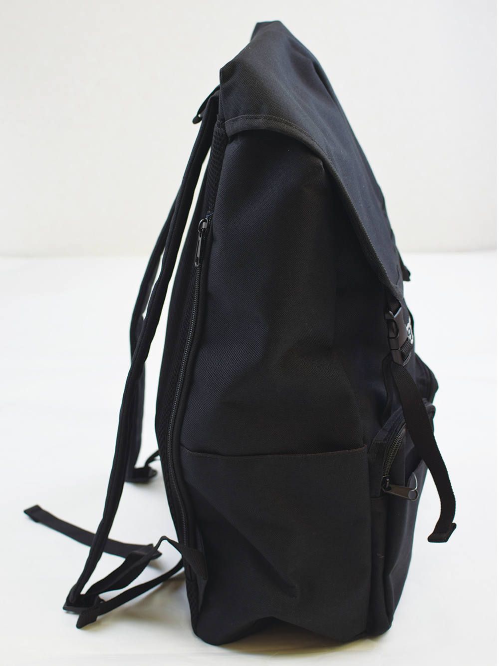 sd stitch strap back pack