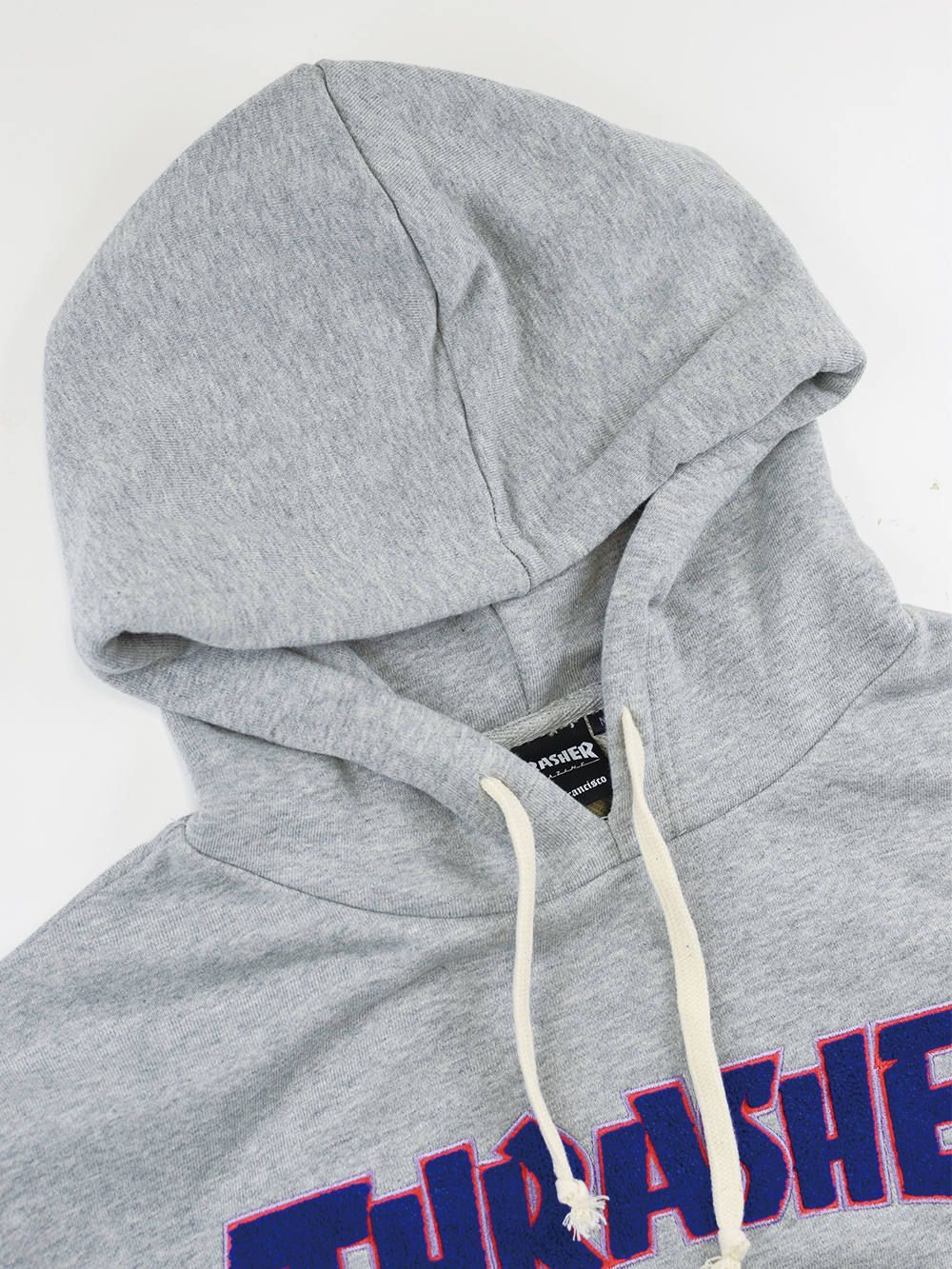 MAG Chenille emb. HOODIE