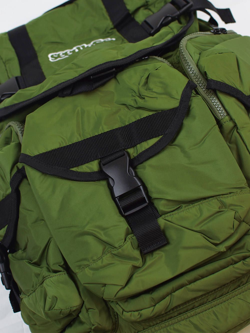 New Hattan pocket back pack