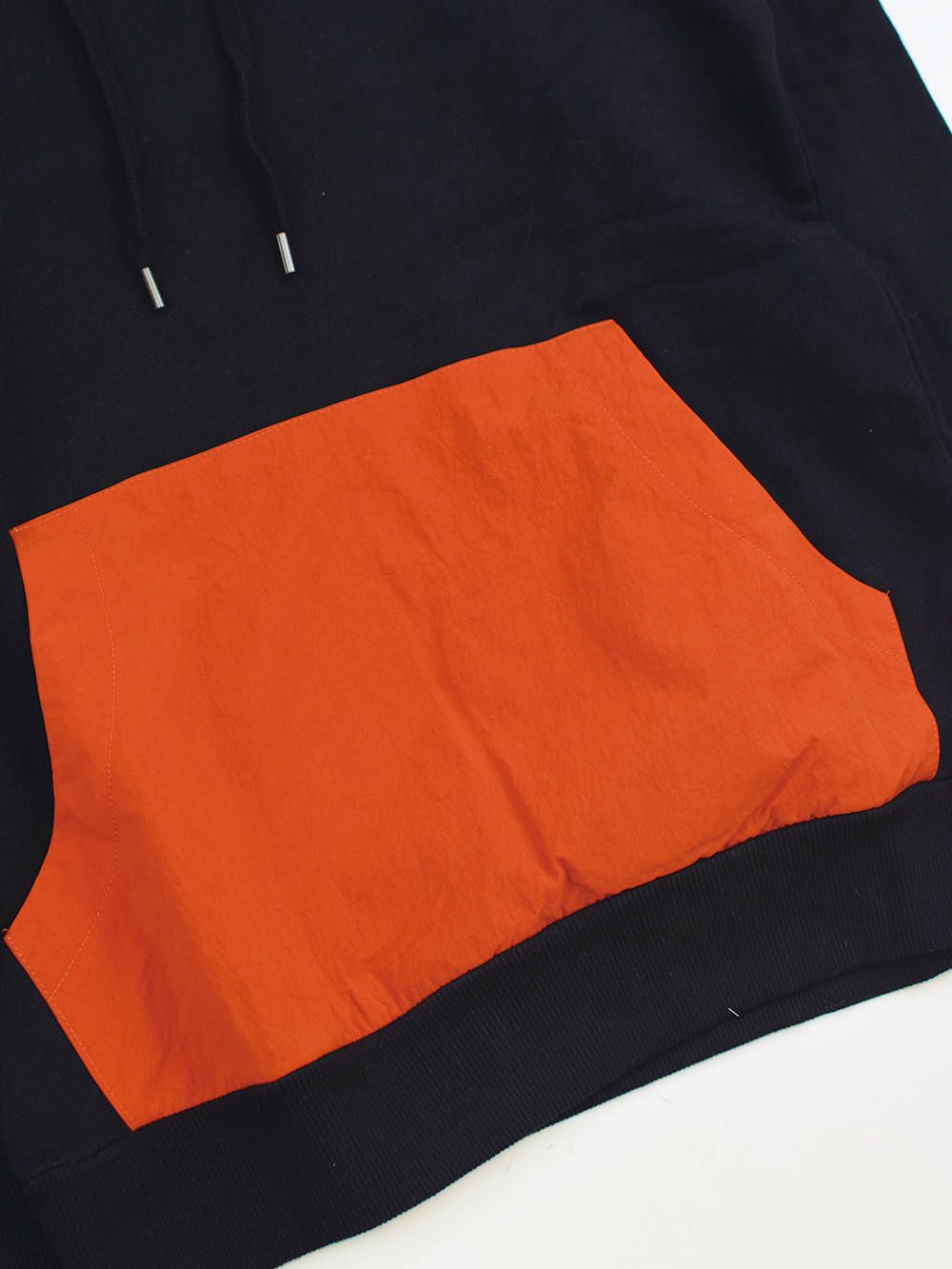 MAG PATCH-HOODIE