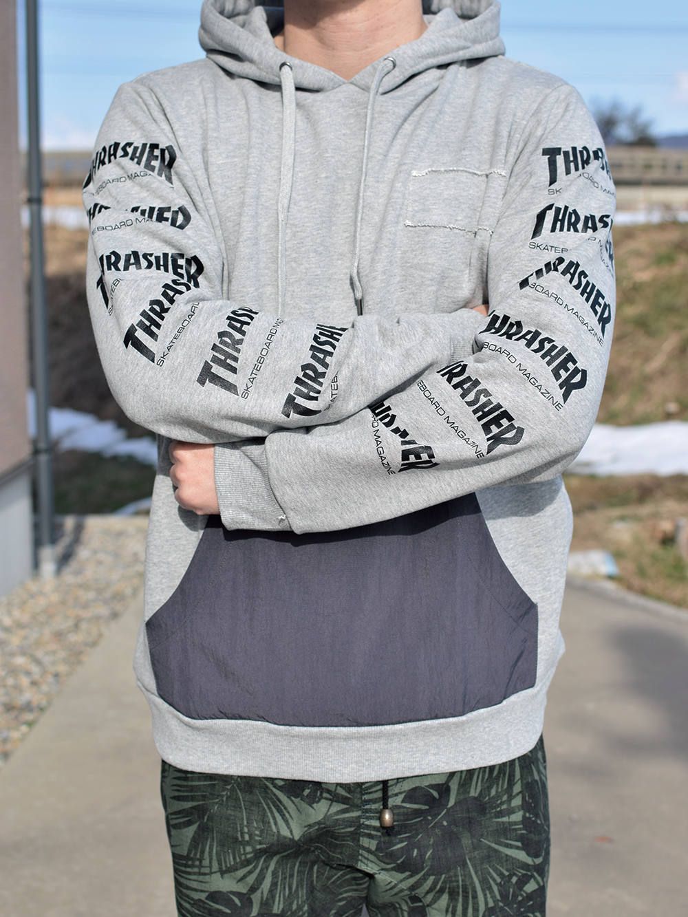 SLEEVE MAG-HOODIE