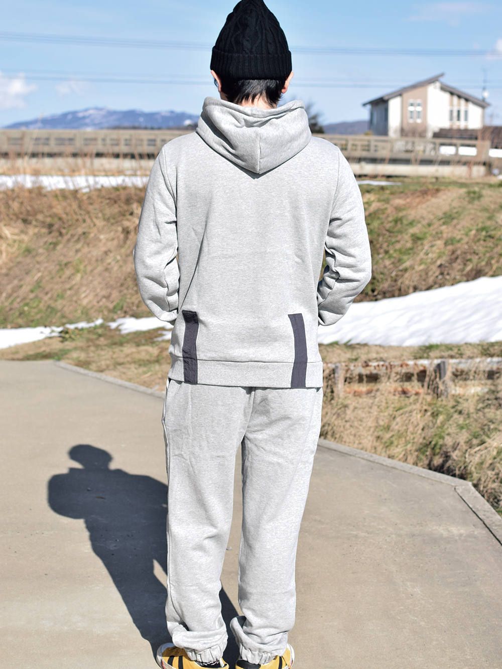 MAG PATCH-HOODIE
