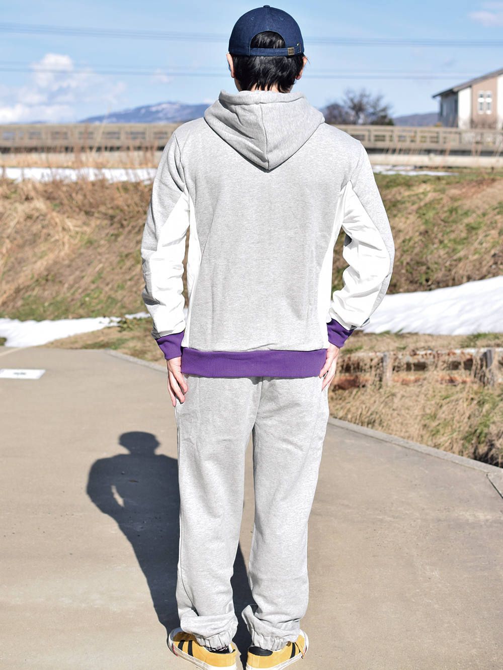 MAG PATCH ZIP-HOODIE
