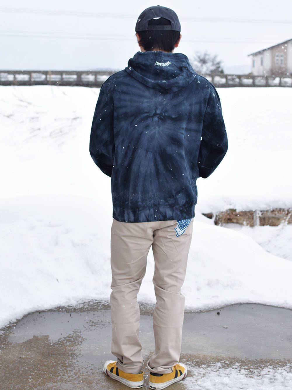 SOLID PHAT DYED HOOD-SWEAT