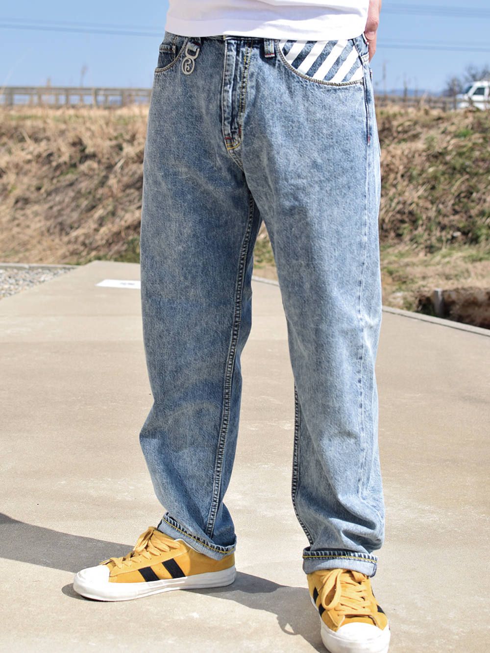THUNDER GATE BAGGY-DENIM