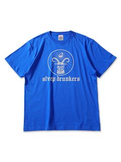 酔っ払って寝るTEE