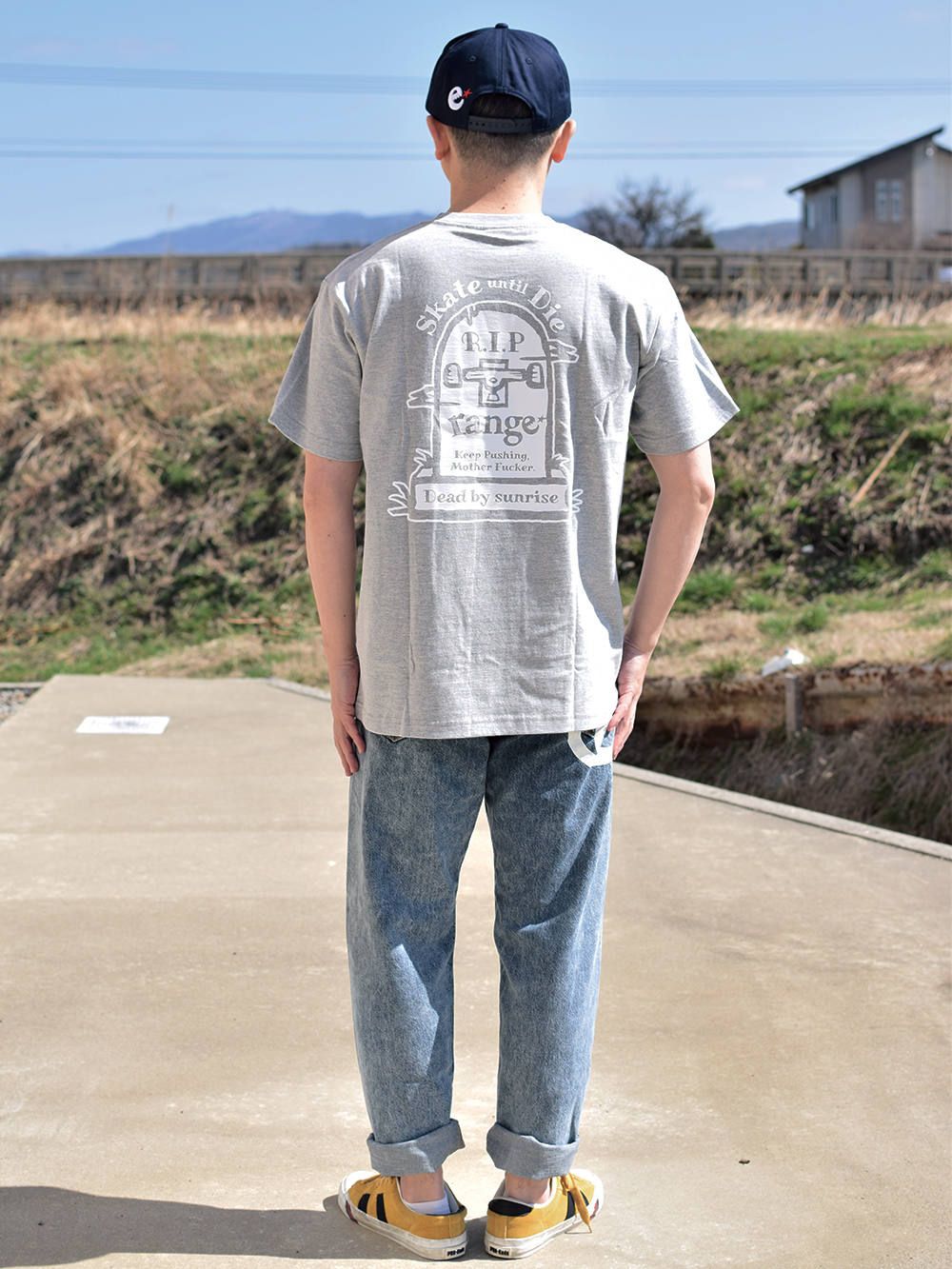 rg sk8 grave s/s T