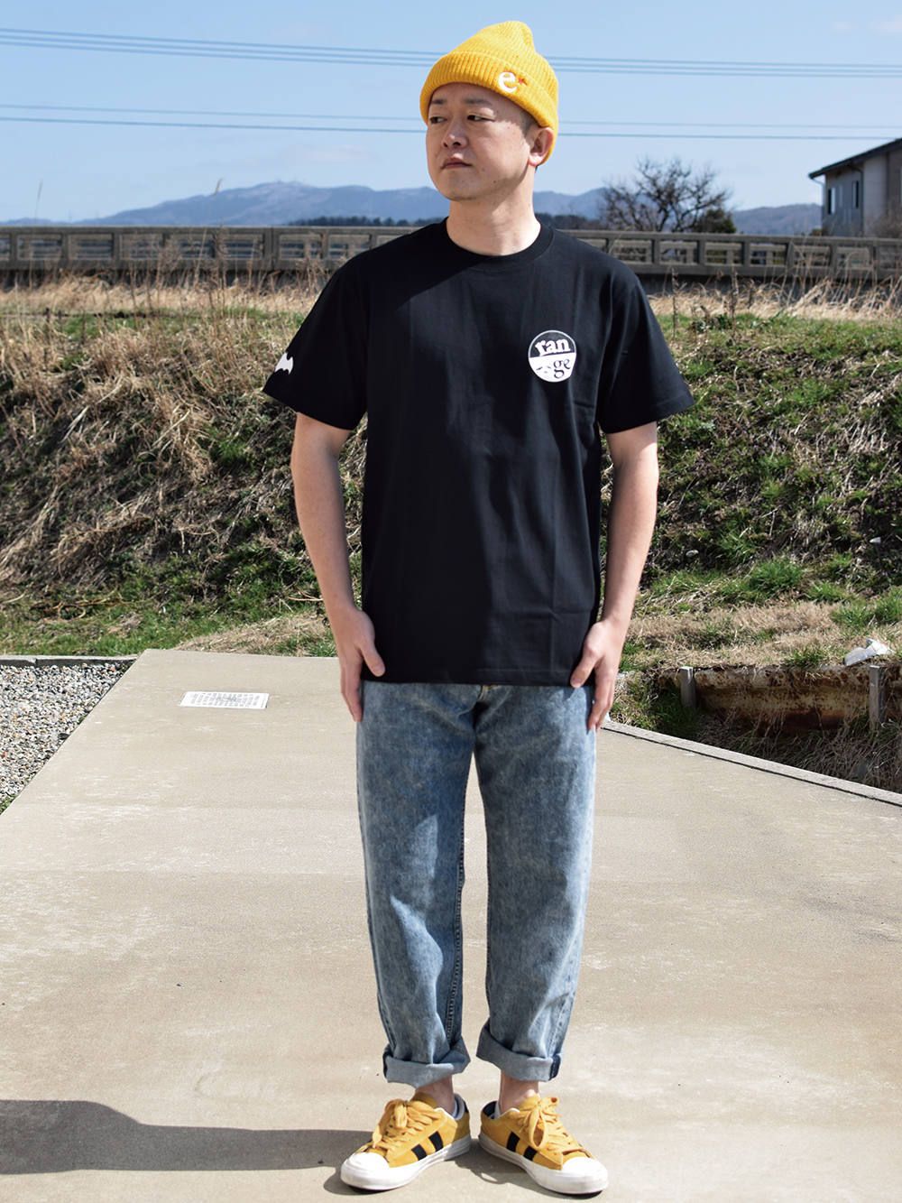 rg halfmoon logo s/s T