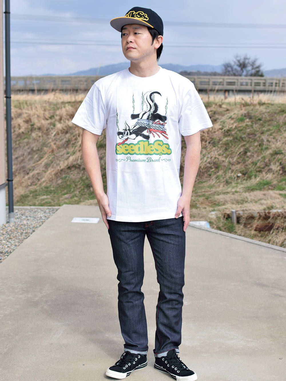 sd skunk 90's s/s T shirts