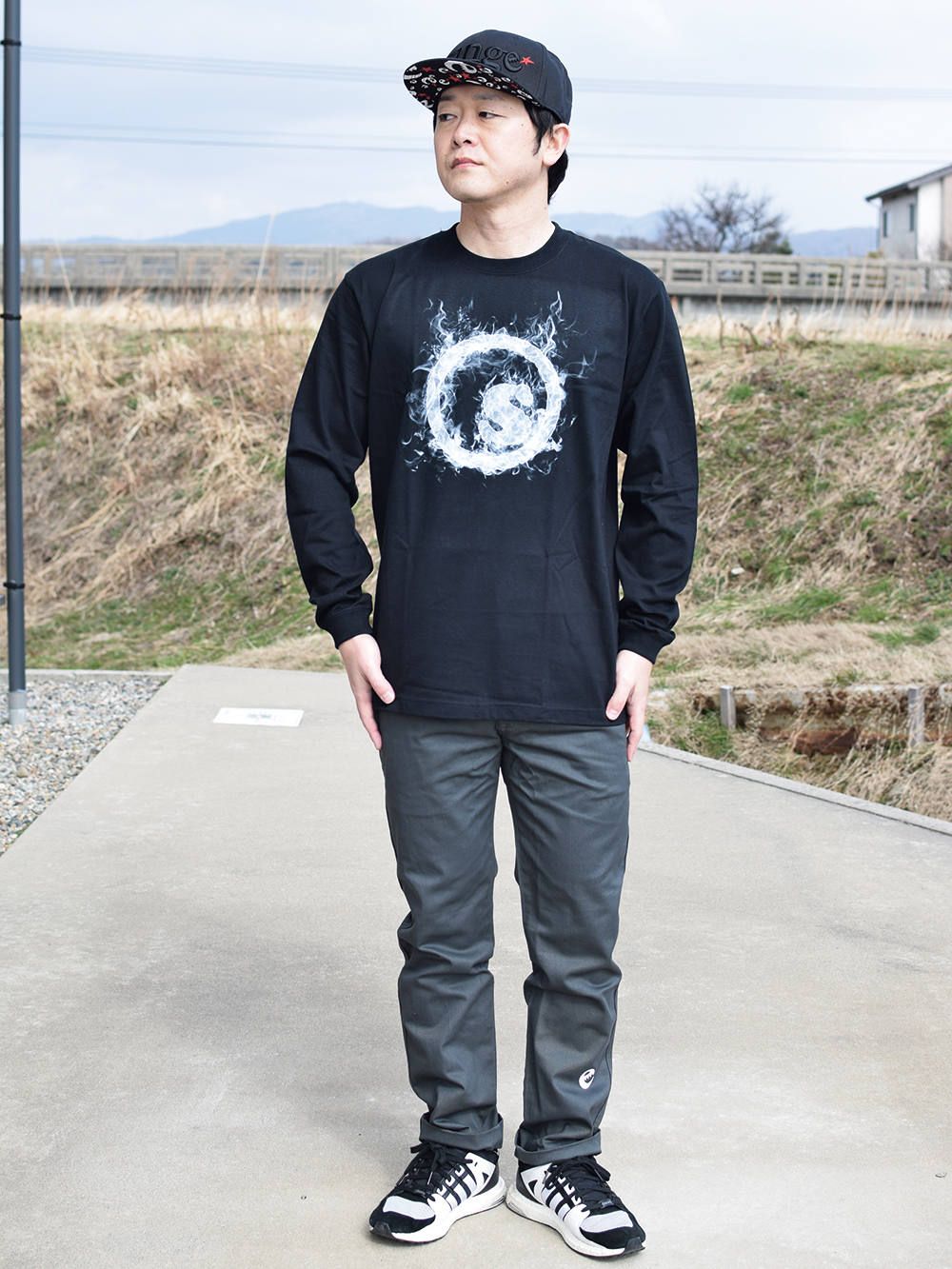 smoky dot L/S T shirts