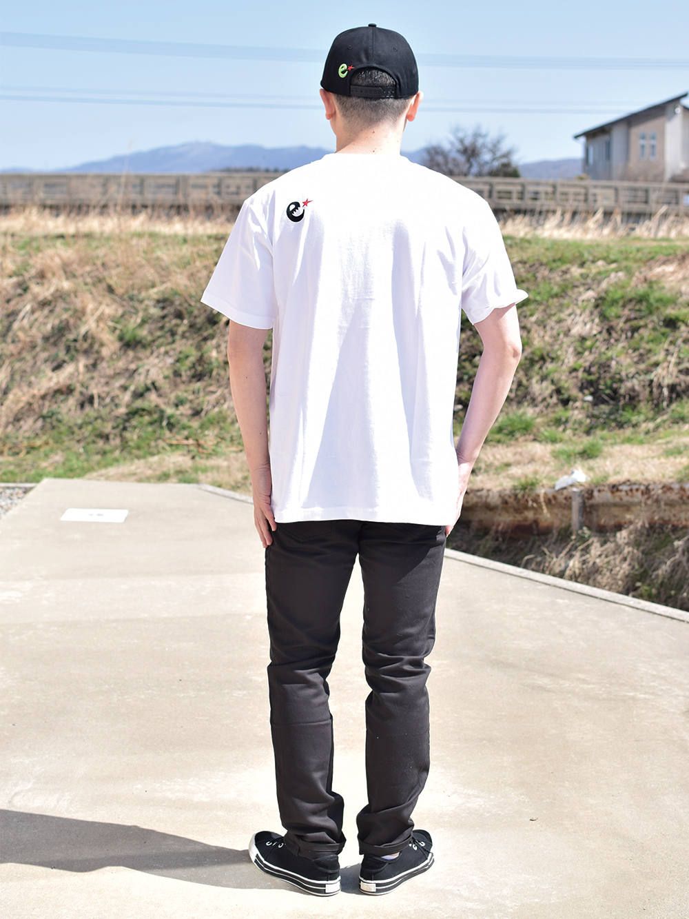 circle pit s/s T