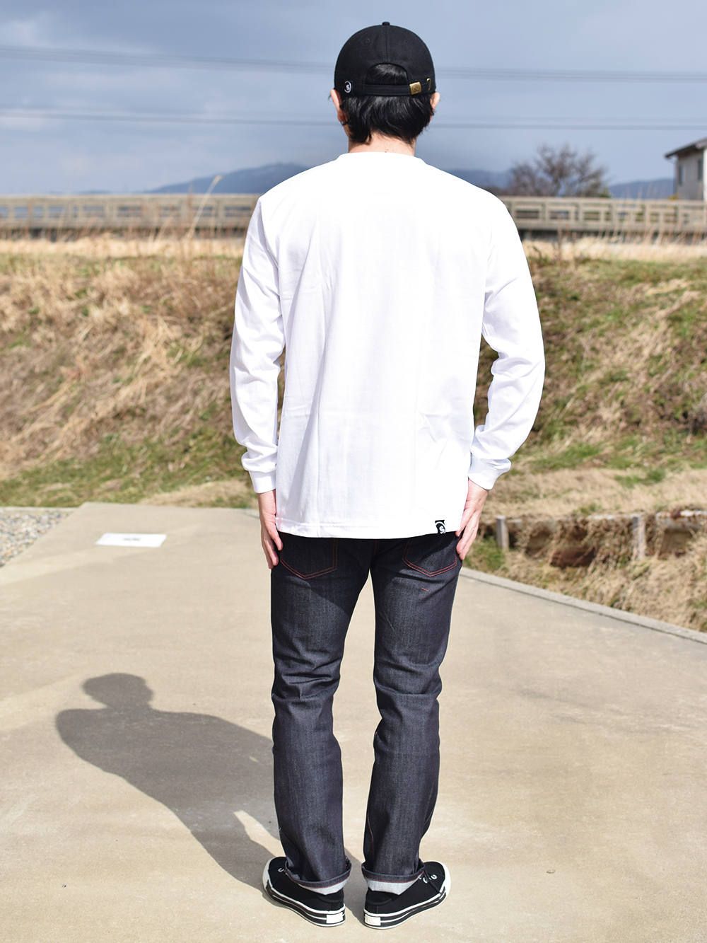 smoky dot L/S T shirts
