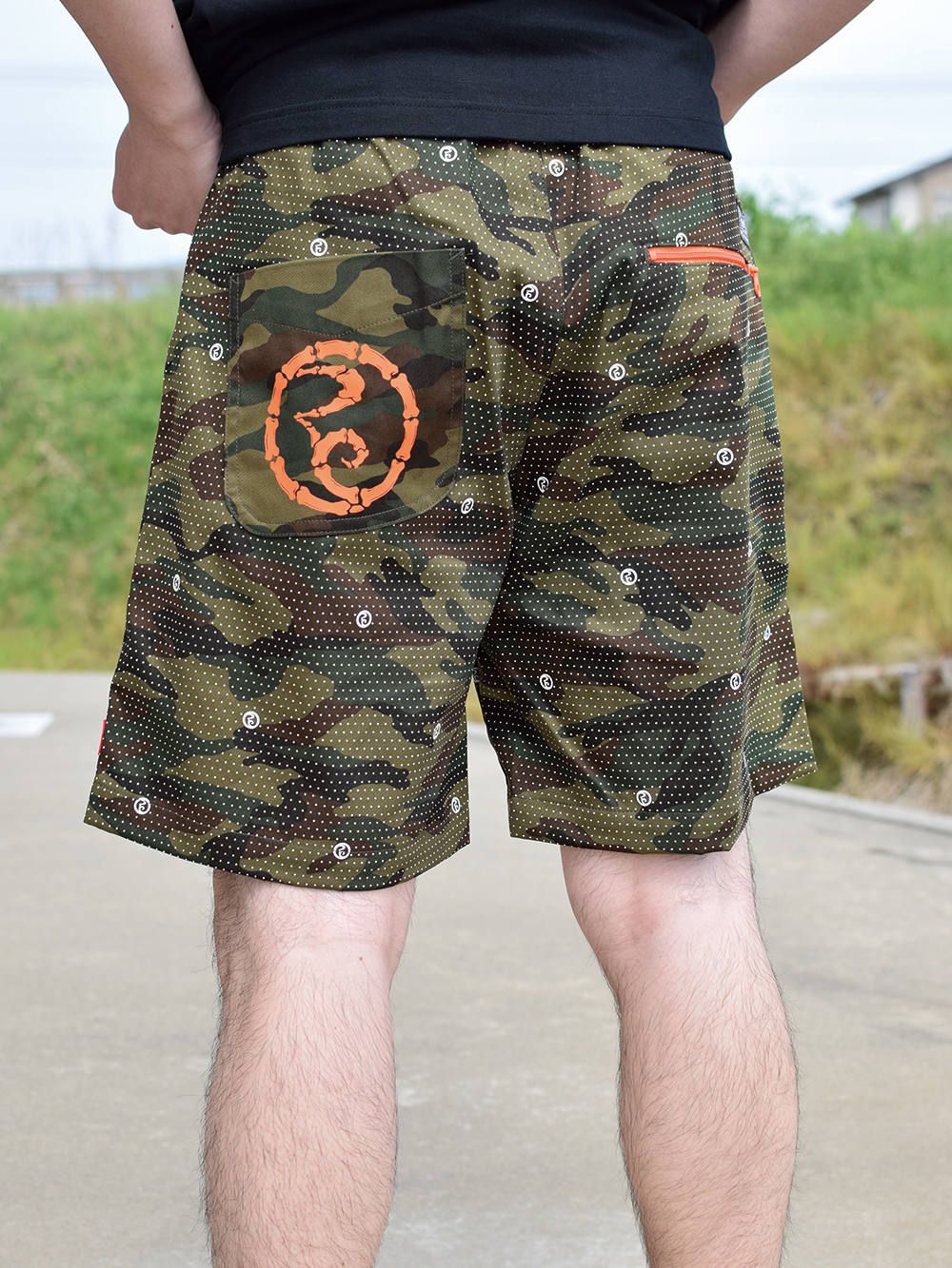 RC CAMO DOTxDOT SHORTS
