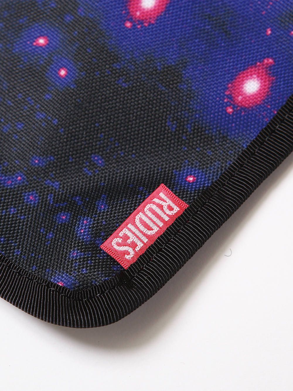 SPARK-POUCH