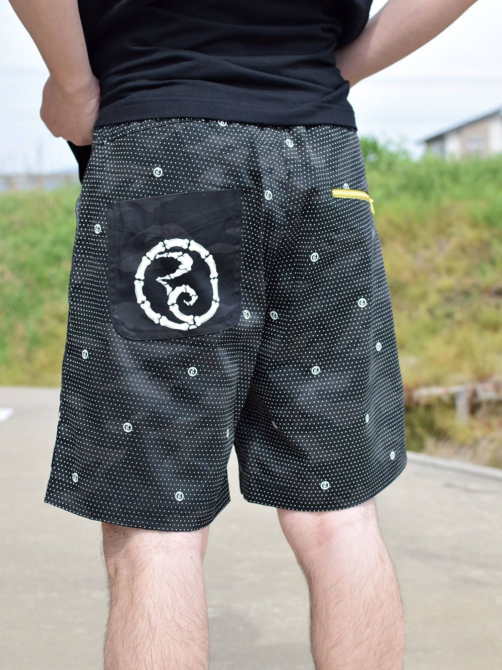 RC CAMO DOTxDOT SHORTS