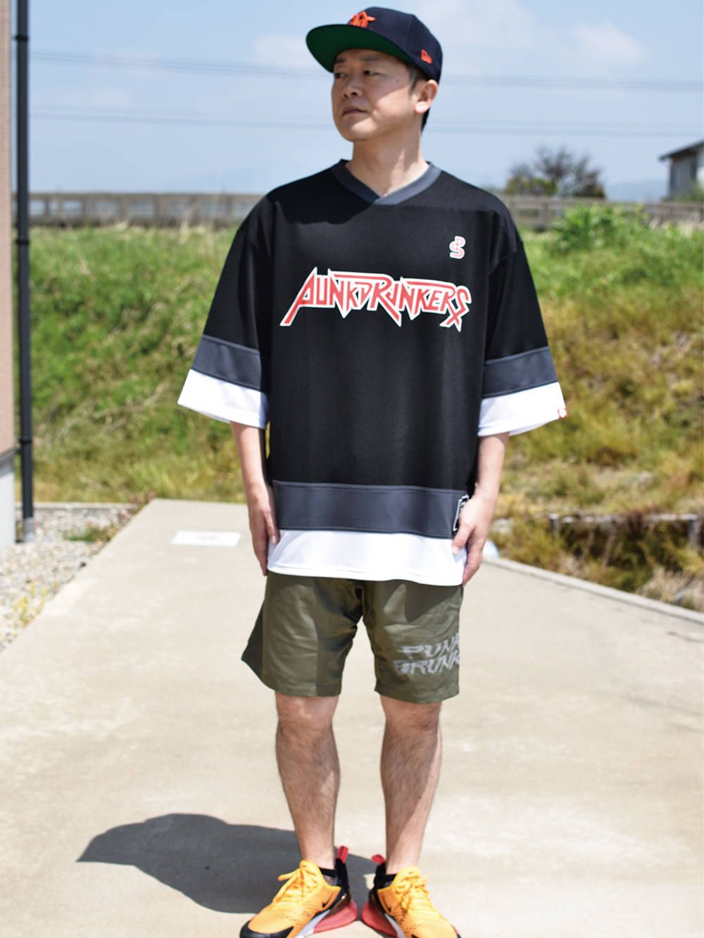 89フットボールTEE