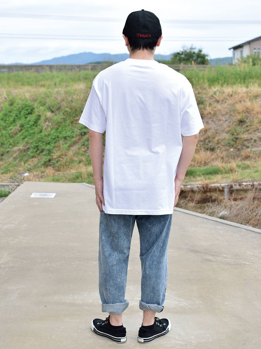 HERE COMES TROUBLE Tee
