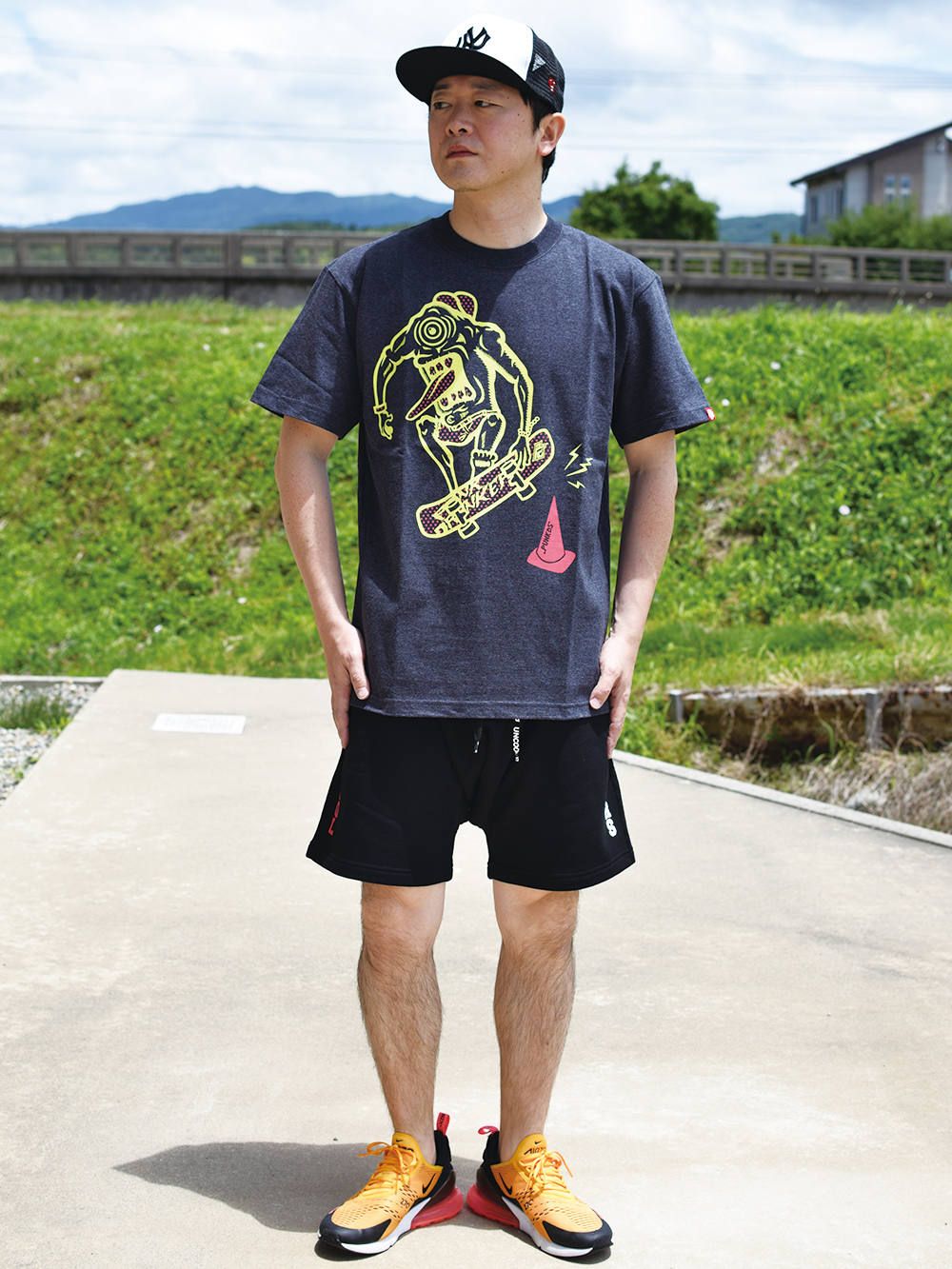 モンスタースケートTEE