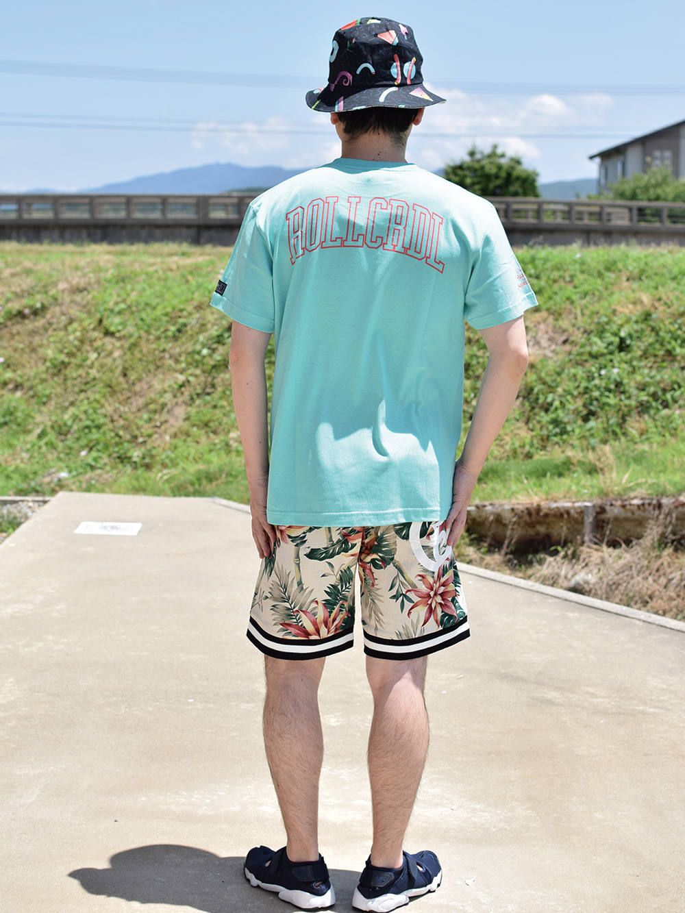 FLORAL-SHORTS