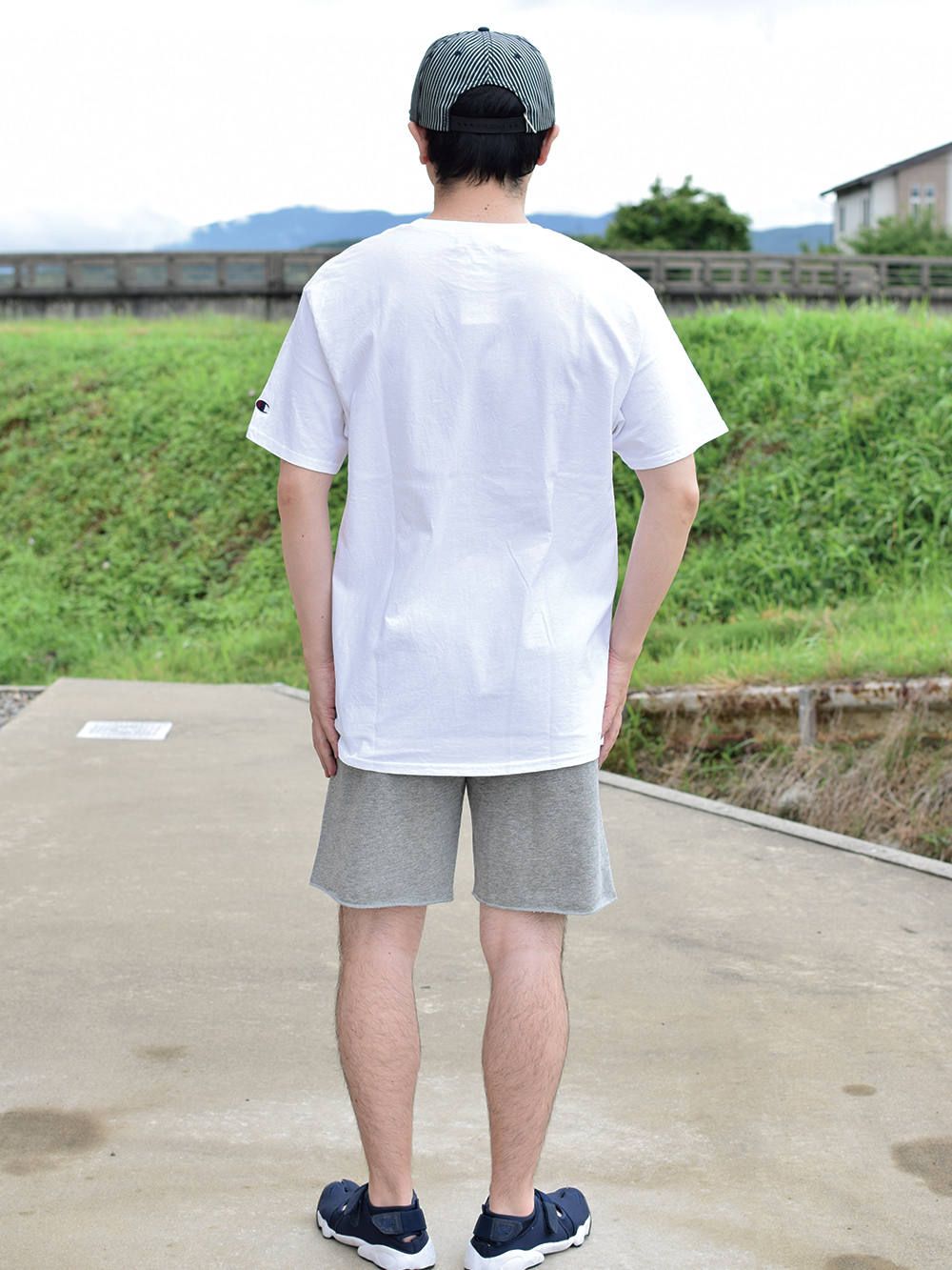 USAMA (Champion Body Big silhouette)