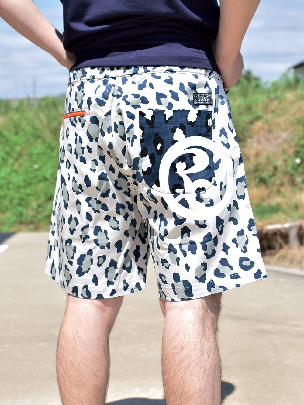 LEOPARD-SHORTS