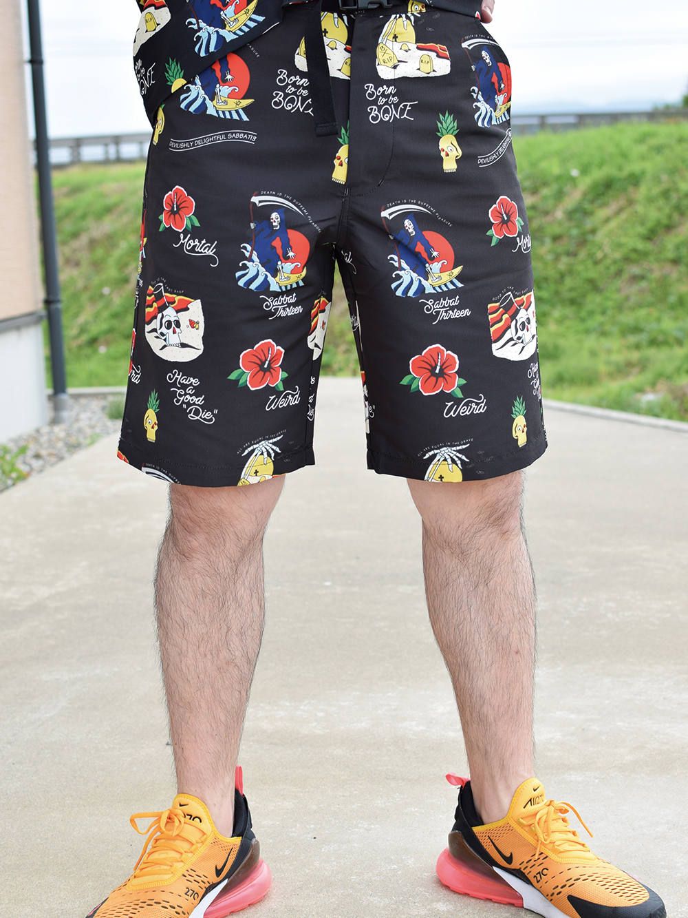 WEIRD BEACH ALOHA-SHORTS