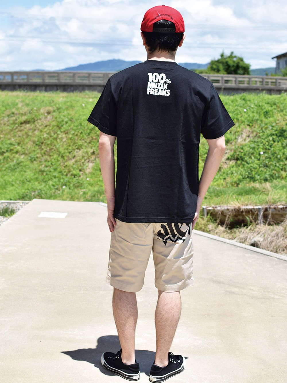ROCKFES HOLIC-T