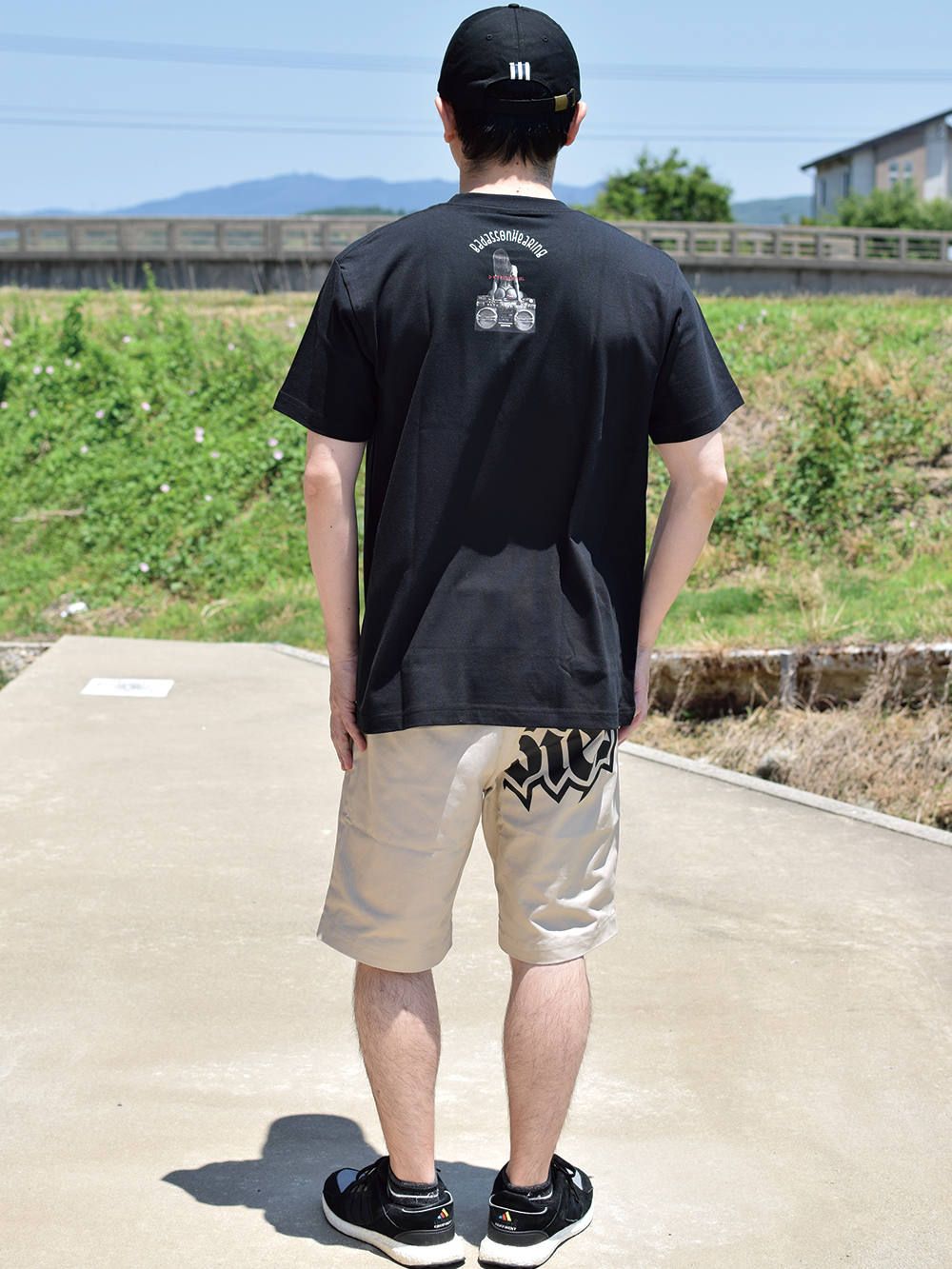 Groove T-shirts