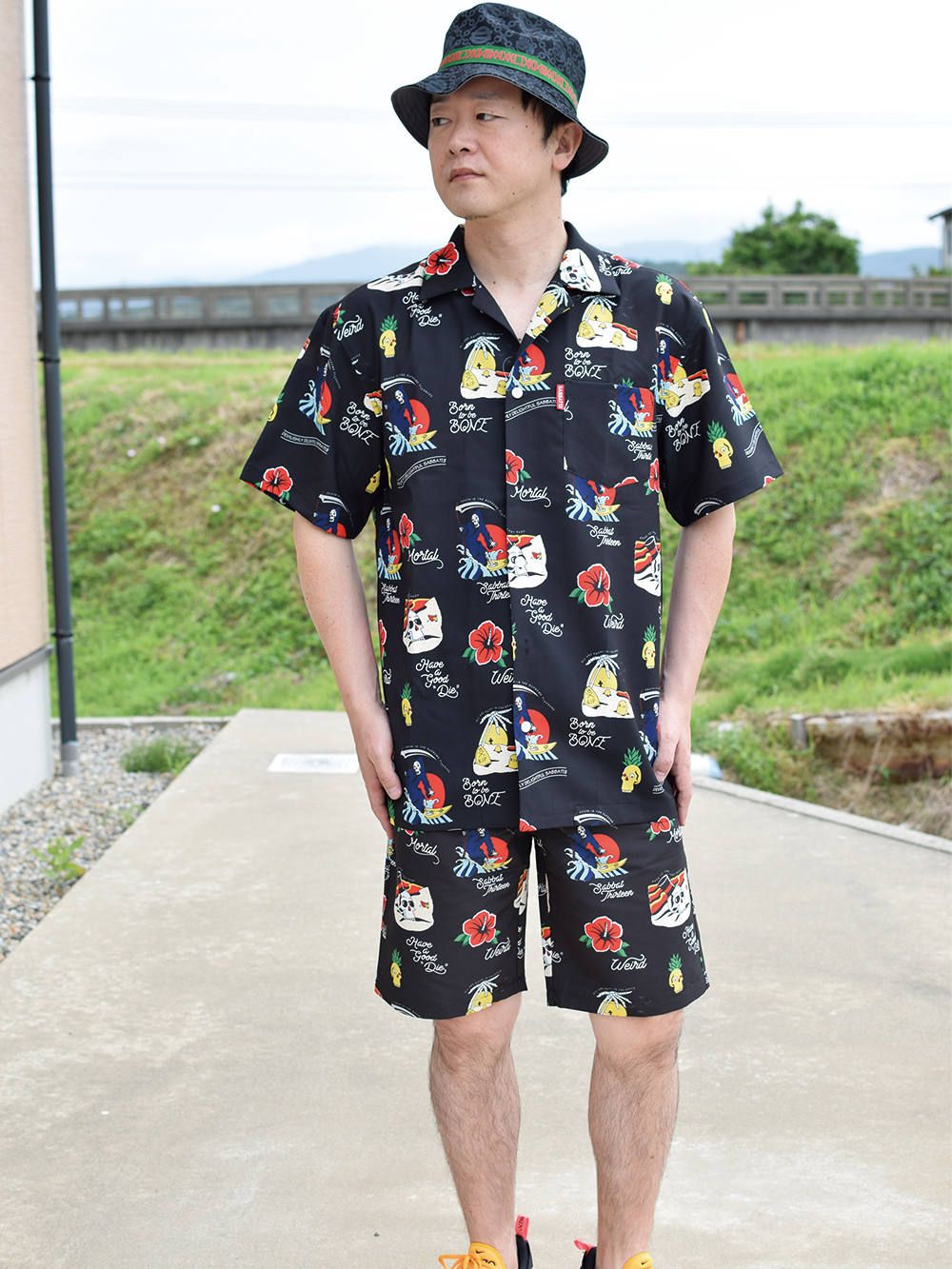 WEIRD BEACH ALOHA-SHIRTS