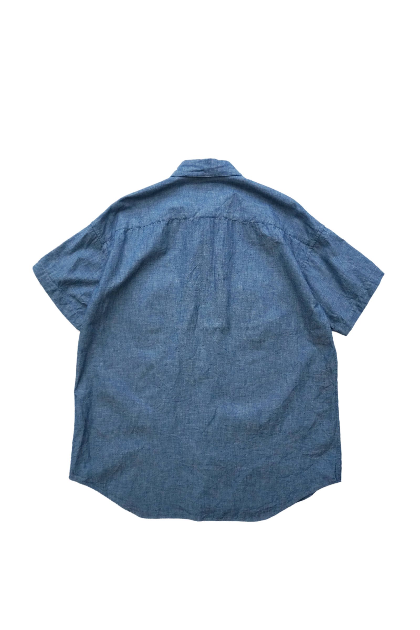 CHILLING-SHIRT