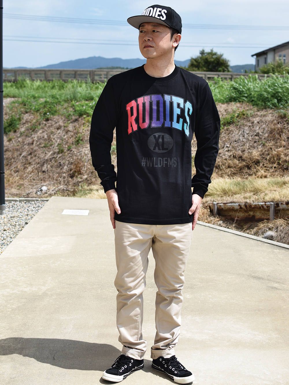 COLLEGE GRADATION LS-T