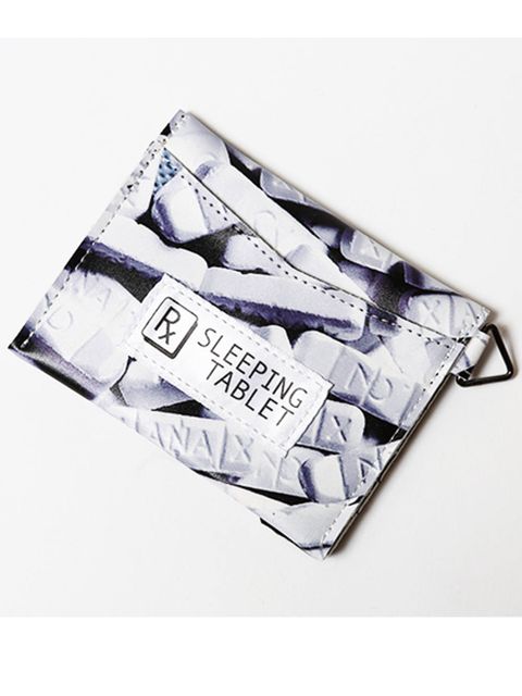 BETRAY [ CARD CASE ]