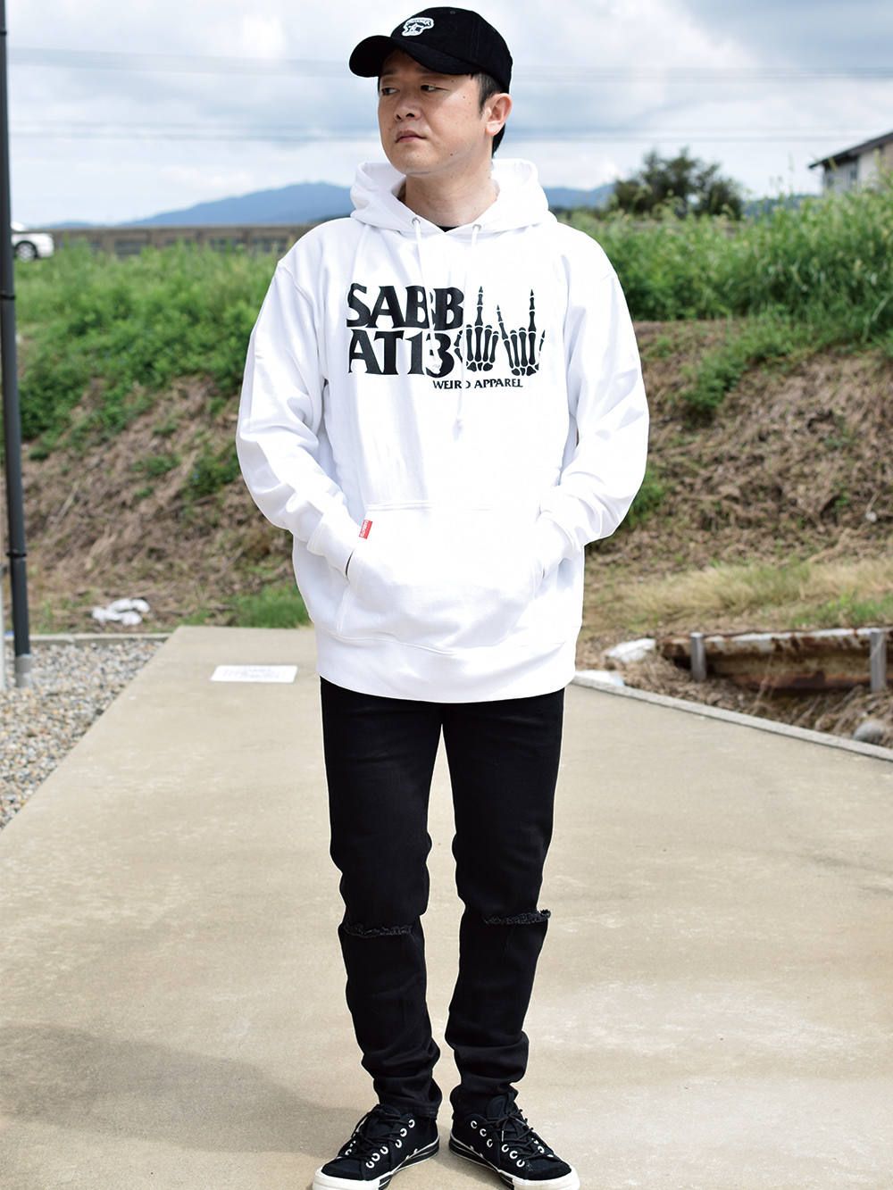 13 SIGN-HOODIE