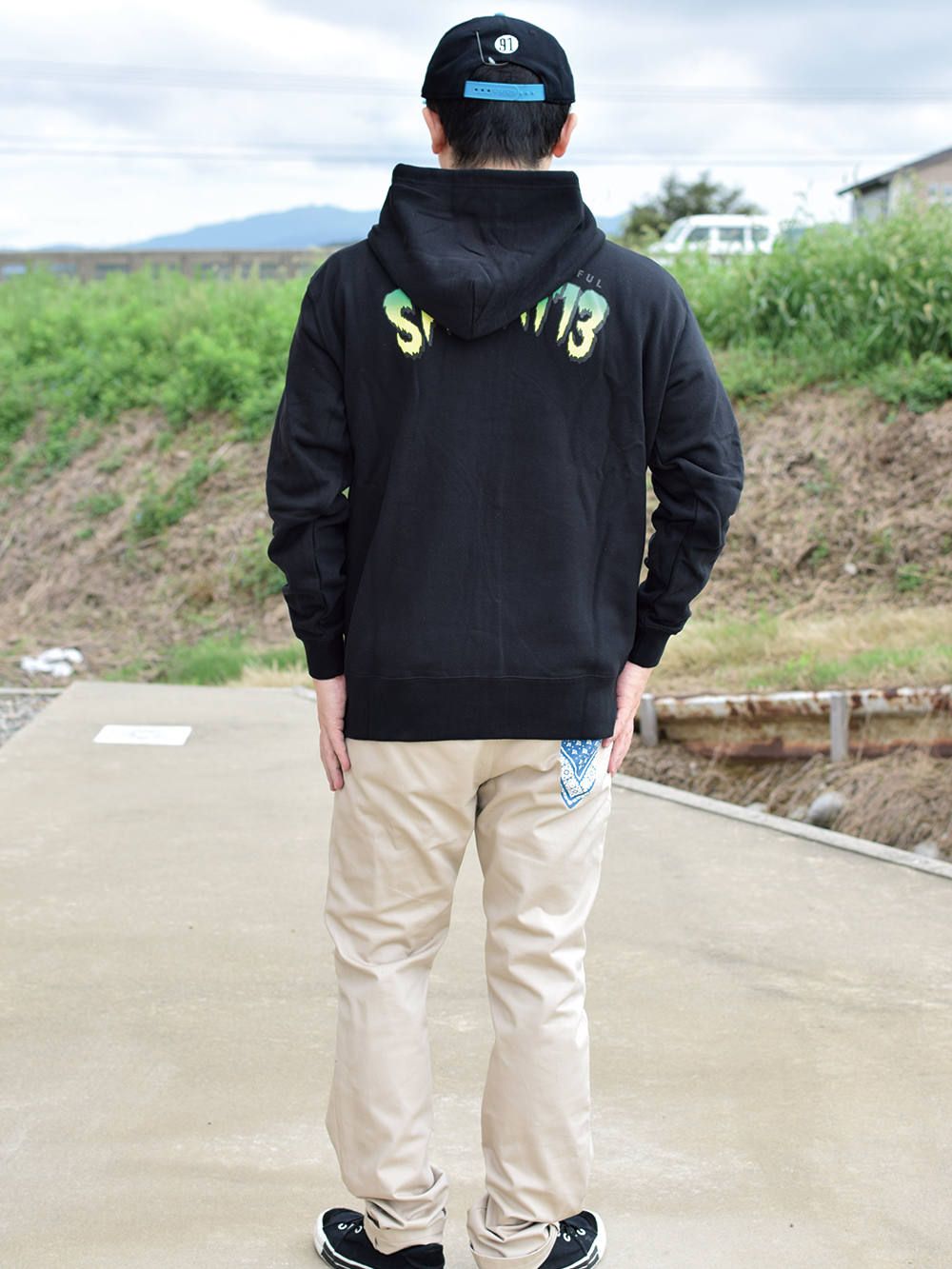 CRYPT ZIP-HOODIE