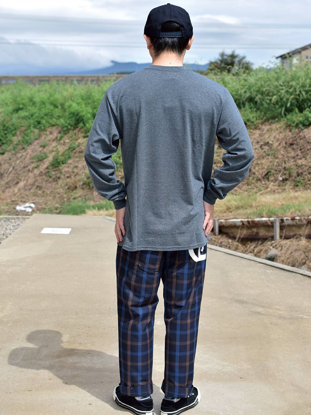 GRACEFUL LONG T-SHIRT