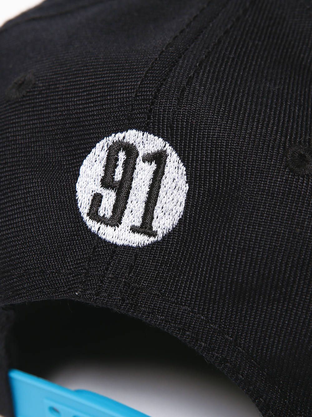 DRAWING SNAPBACK-CAP