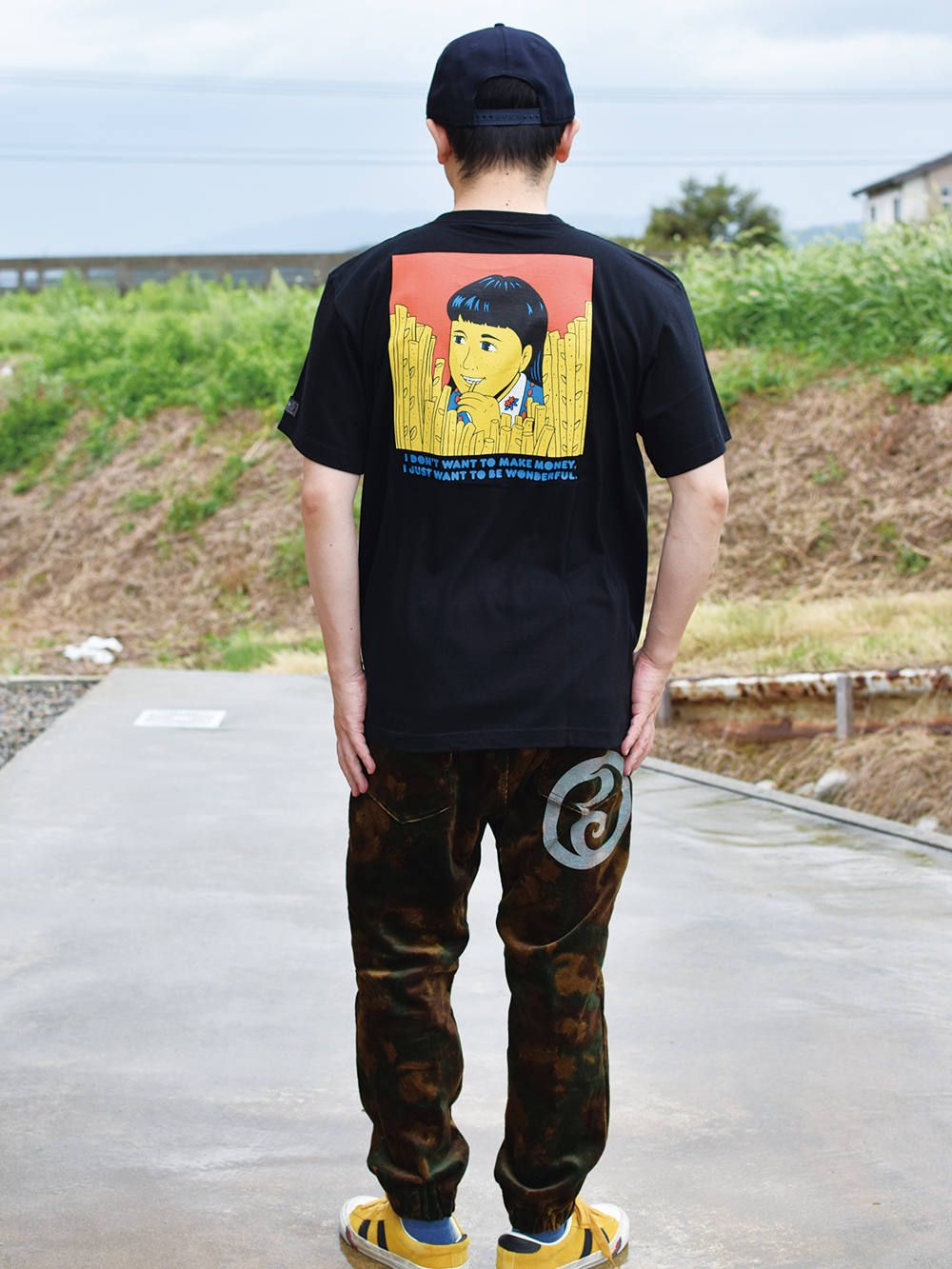 VINTAGE PACKAGE T-SHIRT