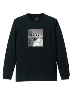 rg name of shoes L/S tee