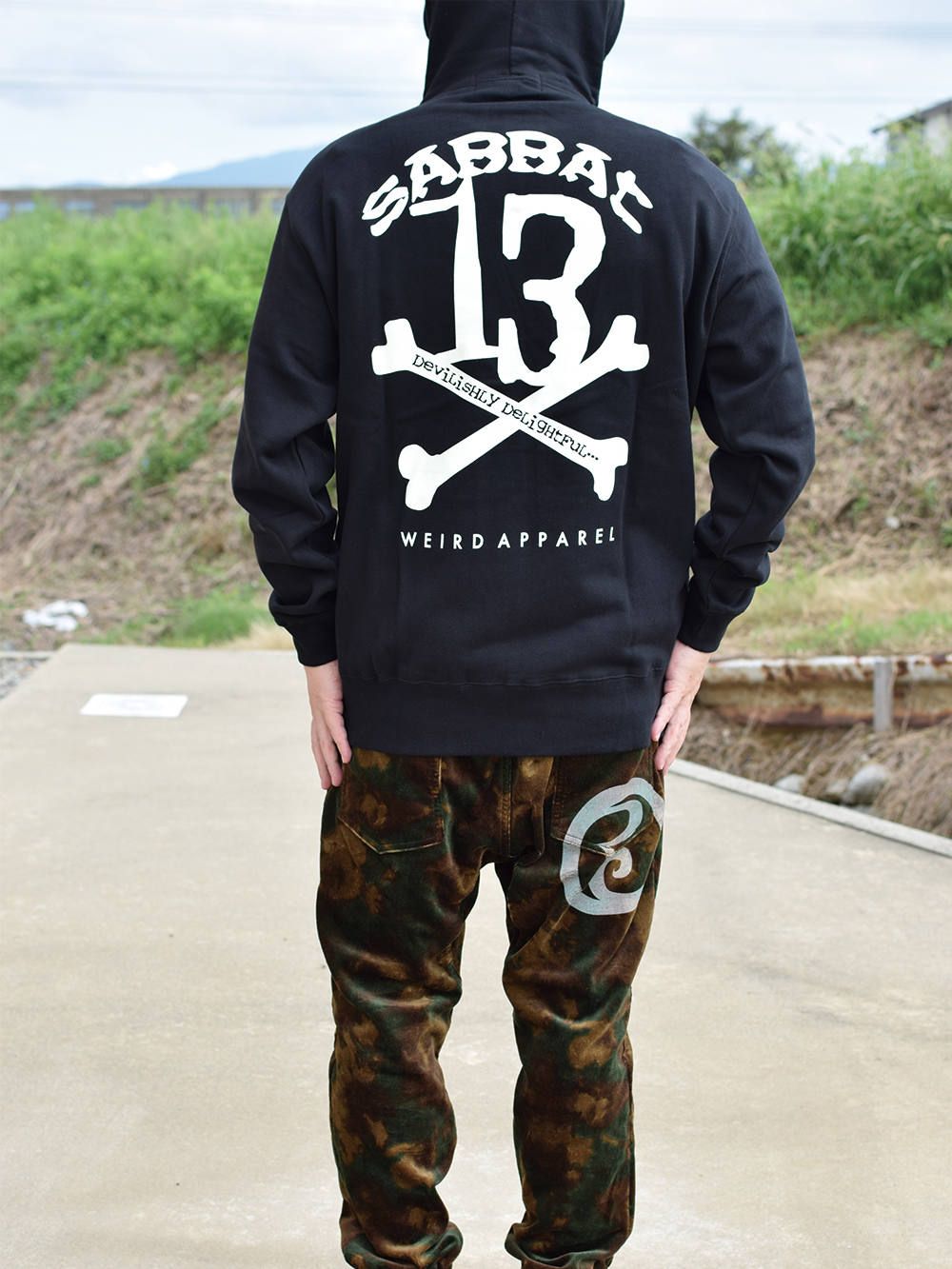 13X-BONE HOODIE