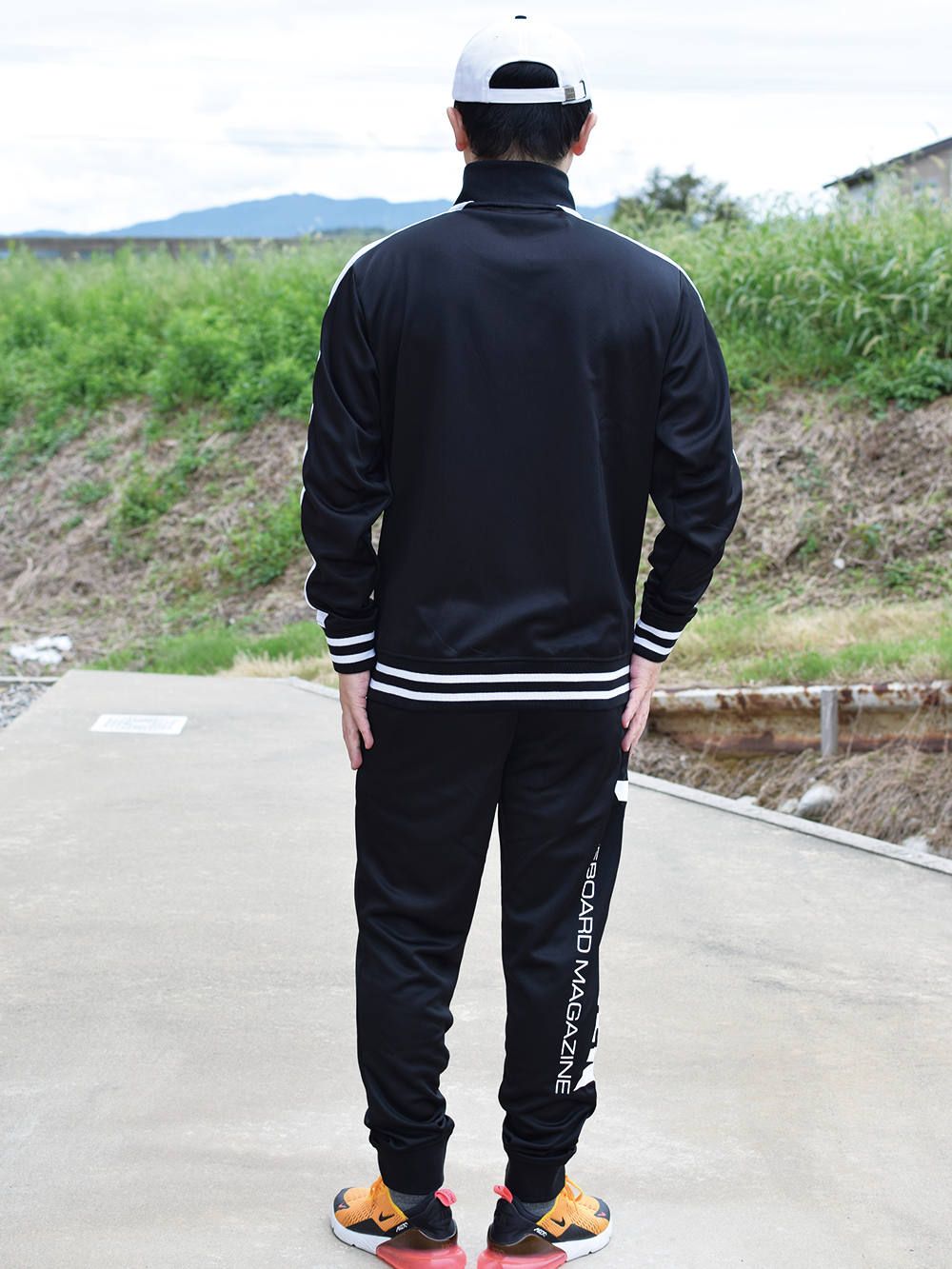 MAG TRACK-JACKET